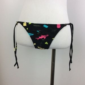 Maui and Sons Bikini Bottoms Sz M/M Shark Print